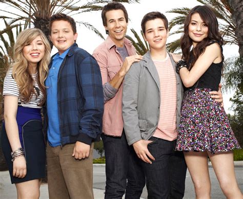 Why Did 'iCarly' End: Nickelodeon Show and Cast Explained