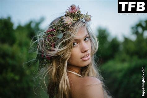 Maggie Rawlins Nude OnlyFans Leaks Fappening FappeningBook