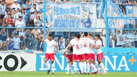 Huracán Le Ganó A Atlético Tucumán Y Terminó Primero En Su Zona Deportes Diario La Prensa