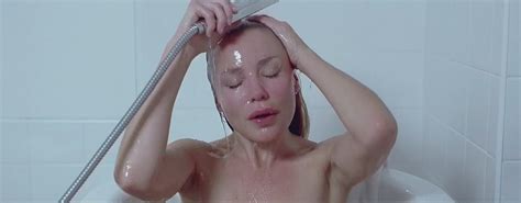 Nude Video Celebs Fanny Risberg Nude Middag Med Familjen