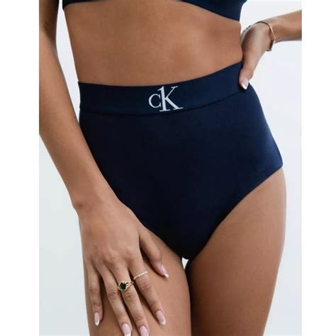 DayGo美國代購Calvin Klein CK ONE 內褲 寬邊 高腰 刺繡 三角褲 Bikini 深藍色 蝦皮購物