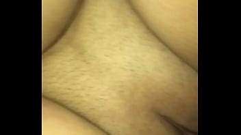Eyaculandole En Las Tetas Enormes XVIDEOS