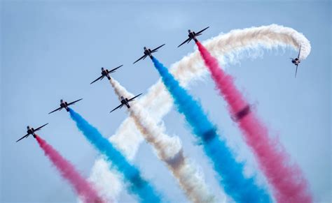 Red Arrows Schedule 2023 Full List Of Dates Of Summer Raf Flypasts