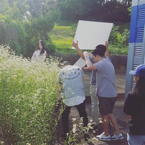 Hé lộ loạt hình ảnh hot Soobin Hoàng Sơn đang quay MV mới cùng Jiyeon ở Hàn Quốc