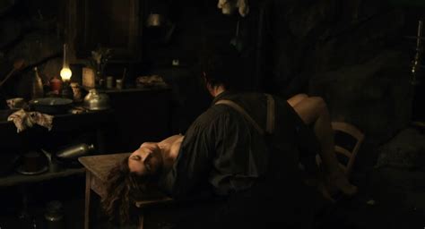 Nude Video Celebs Laetitia Casta Nude La Jeune Fille Et Les Loups