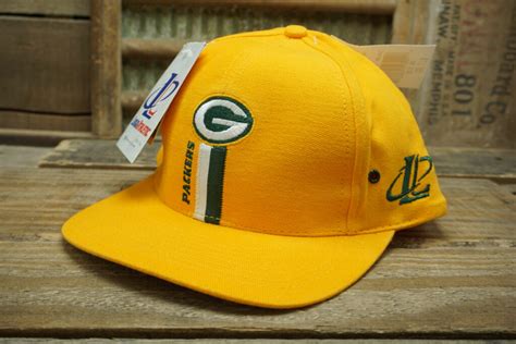 NFL Green Bay Packers Logo Athletic Hat with Tags - Vintage Snapback ...