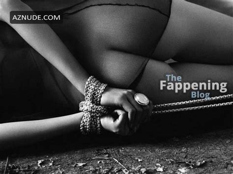 SHANNAN CLICK Nude AZNude