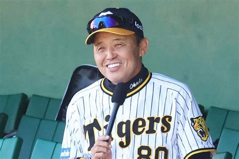 【阪神】岡田監督「8人も、あんないらんよ」 新助っ人は投手2人、外野の右打者2人 東スポweb