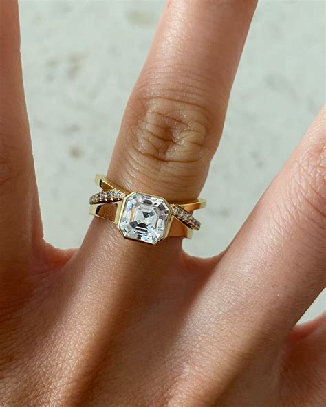 Asscher Cut Diamond Engagement Rings To Make You Swoon Only Natural