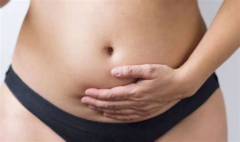 Stomach bloating: Causes and symptoms of a bloated tummy and what foods ...