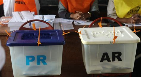 Moçambique Eleições Mesas Começaram A Fechar E Resultados Em Até 15 Dias Rtp África