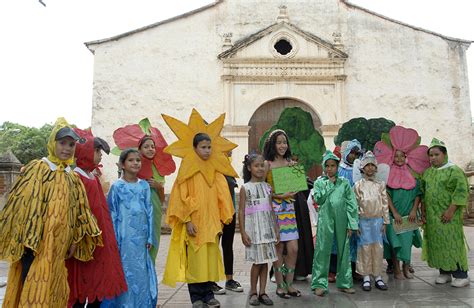 Radio SARDINA 104 7 FM Comunitaria Exponen Avance De Escuelas En