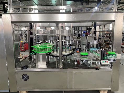 Automatic Rotary Opp Hot Melt Glue Labeling Machine Beverage Filling Labeling Packing Solution