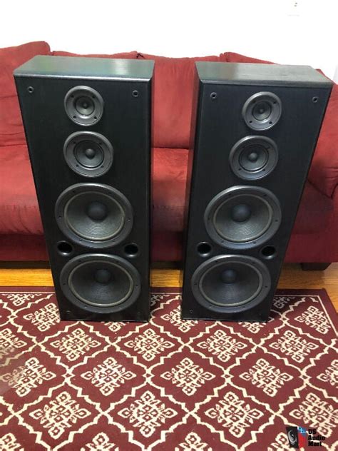 Technics Sb A Floor Standing Speakers With Subwoofer In