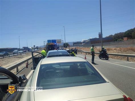 Al Menos Tres Heridos En Un Accidente Múltiple En La Autovía A 7 En Los