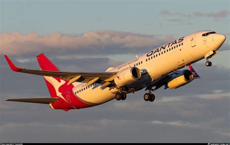 Vh Vzj Qantas Boeing Wl Photo By Tommyng Id