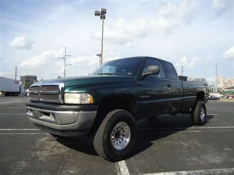 Buy Used 2001 Dodge Ram 2500 Cummins 5 9 4x4 Auto In Fort Worth Texas