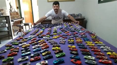 Cole O De Carrinhos Da Hot Wheels Em Miniatura V Deo Autos Cultura Mix