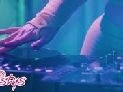 Twistys Curvilious Lasirena69 Touches Her Body Seductively While Dancing Naked On High Heels