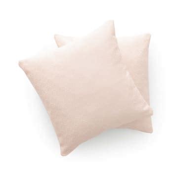 Cojin De Pelo Rosa Nude 45x45 Maisons Du Monde