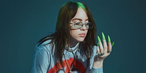 Billie Eilish Still Cant Believe Her Boobs Trended on Twitter