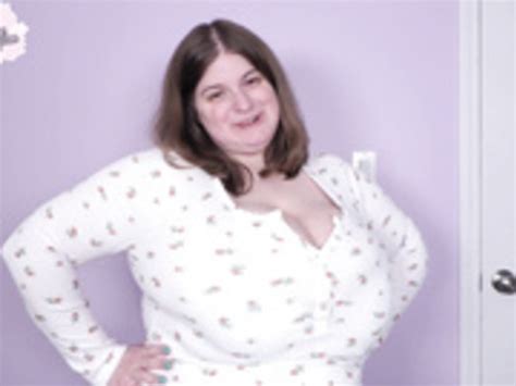 Sarah Rae Big Tits Solo