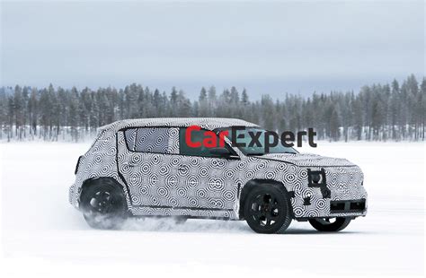 2025 Renault 4: Reborn electric hatch spied | CarExpert