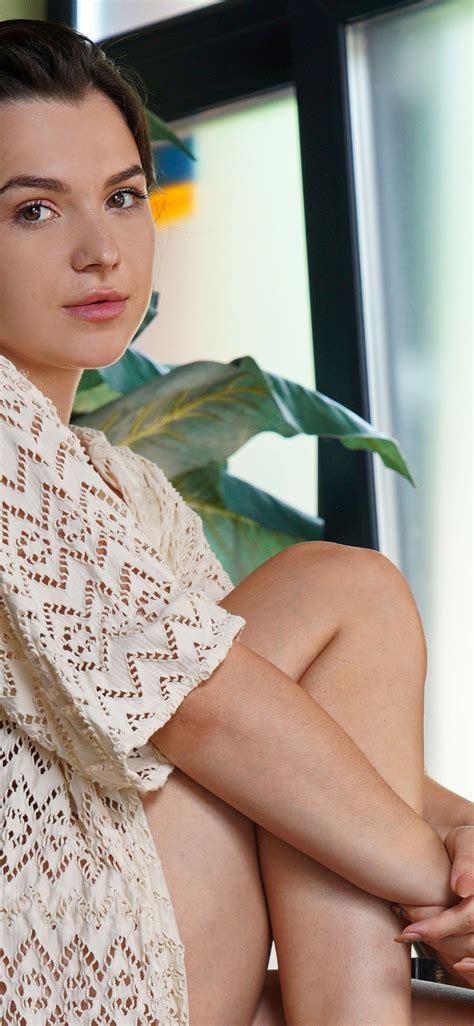 Long Hair Model Brunette Gorgeous Photoshoot Posing Beautiful Face Awesome