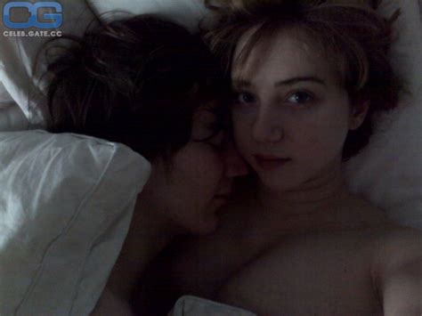 Zoe Kazan Nude Pictures Onlyfans Leaks Playboy Photos Sex Scene Uncensored