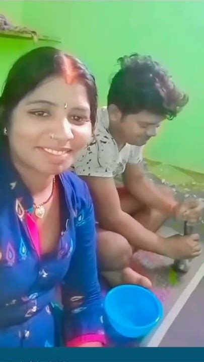 In Dino Ke Char Char Bache Hai Dono Bhag Kar Shadi Karli Hai 🥰😊😊😊😀😀😀😉