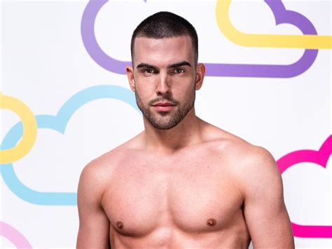 Love Island Who Is Bombshell Contestant Aaron Waters