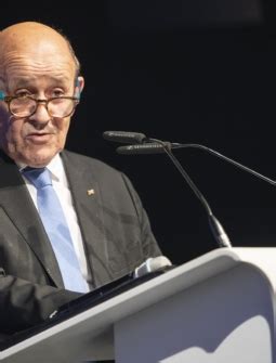 Lex ministre Jean Yves Le Drian nommé représentant personnel d