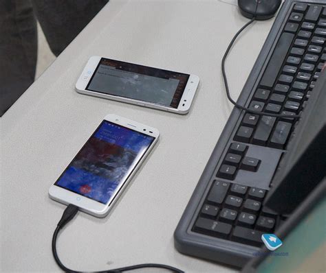 Mobile-review.com Экскурсия в штаб-квартиру и на завод компании ZTE