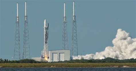 Photos: SpaceX launch from Cape Canaveral to ISS 4-8-16