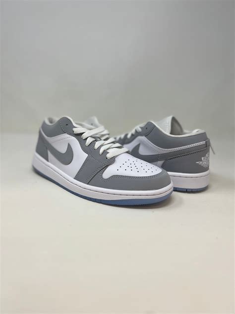 Nike Air Jordan 1 Low 'Wolf Grey' WMMS – cleankixlab