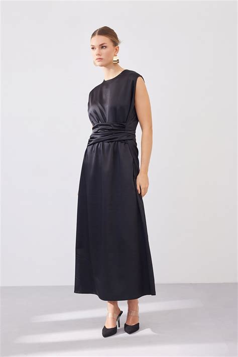 SATIN DRESS-BLACK