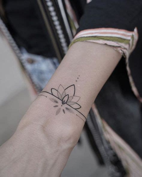 Tatouage Lotus Symboles Signification Et Exemples Mon Tatoueur