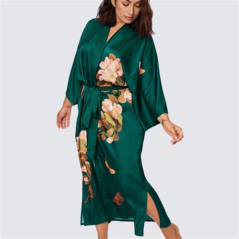 Peony And Butterfly Plus Size Floral Kimono Robe Long