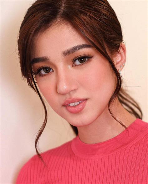 10 Classy Graduation Makeup Looks That Look Stunning In Photos Preview Ph