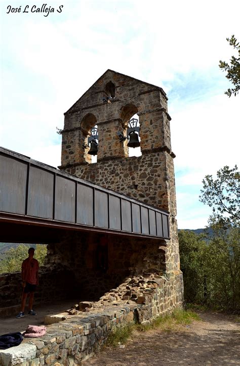 Monasterio De Santo Toribio De Liébana por Tristeza Fotografía