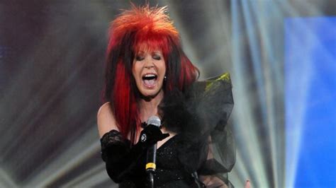 Петя Буюклиева | Лайф.dir.bg