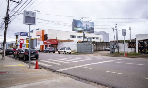 Lombada Eletr Nica Ativada Na Avenida Calama Em Porto Velho