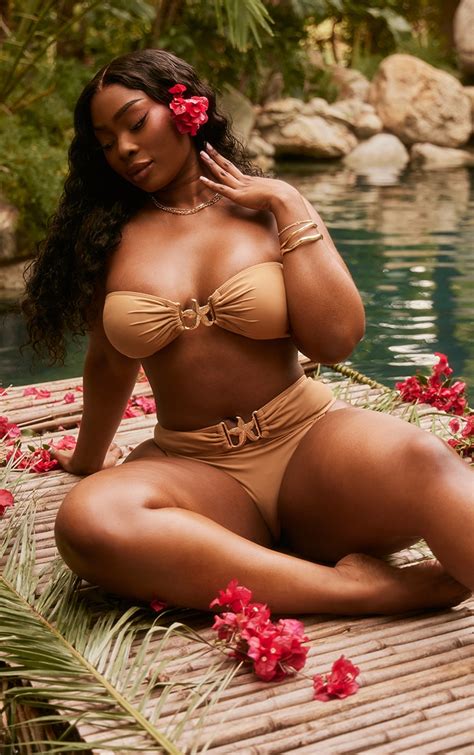 Plus Bas Maillot Bain Nude Échancré À Empiècement Étoile Mer PrettyLittleThing FR