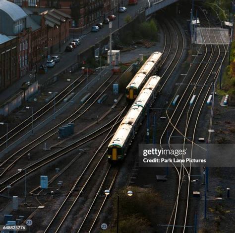 21 Birmingham Snow Hill Railway Station Stock Photos High Res Pictures