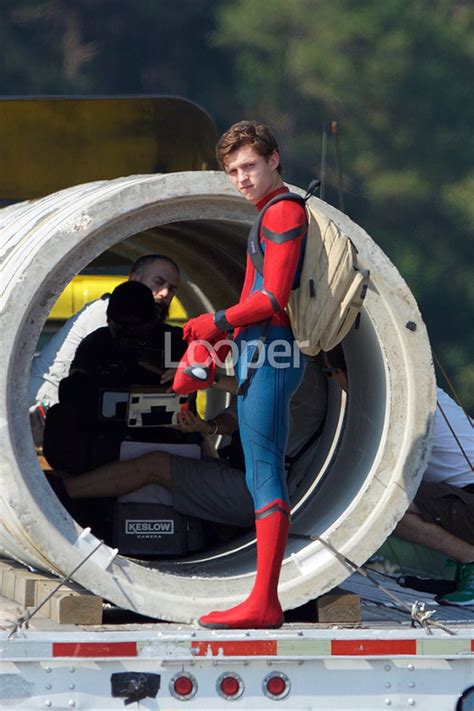 Spider Man Homecoming Nuevas Imágenes De Tom Holland Con El Traje