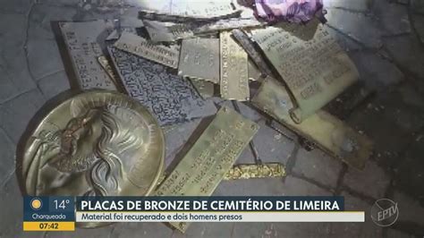 Guarda Recupera 22 Placas De Bronze Furtadas De Cemitério E Prende