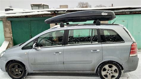 Установка камеры заднего хода — Opel Zafira B, 1,8 л, 2007 года ...