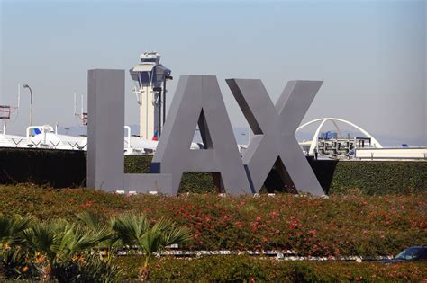 LAX plan calls for new airport terminal - Curbed LA