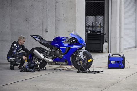 Gripdetective Yamaha Presenta Le Nuove YZF R1 E YZF R1M 2020