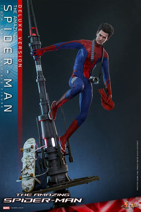 Hot Toys Amazing Spider Man And Doctor Doom Figures The Toyark News